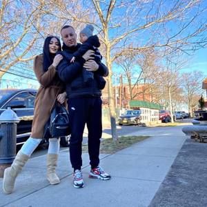 Meet your Posher, Almedina